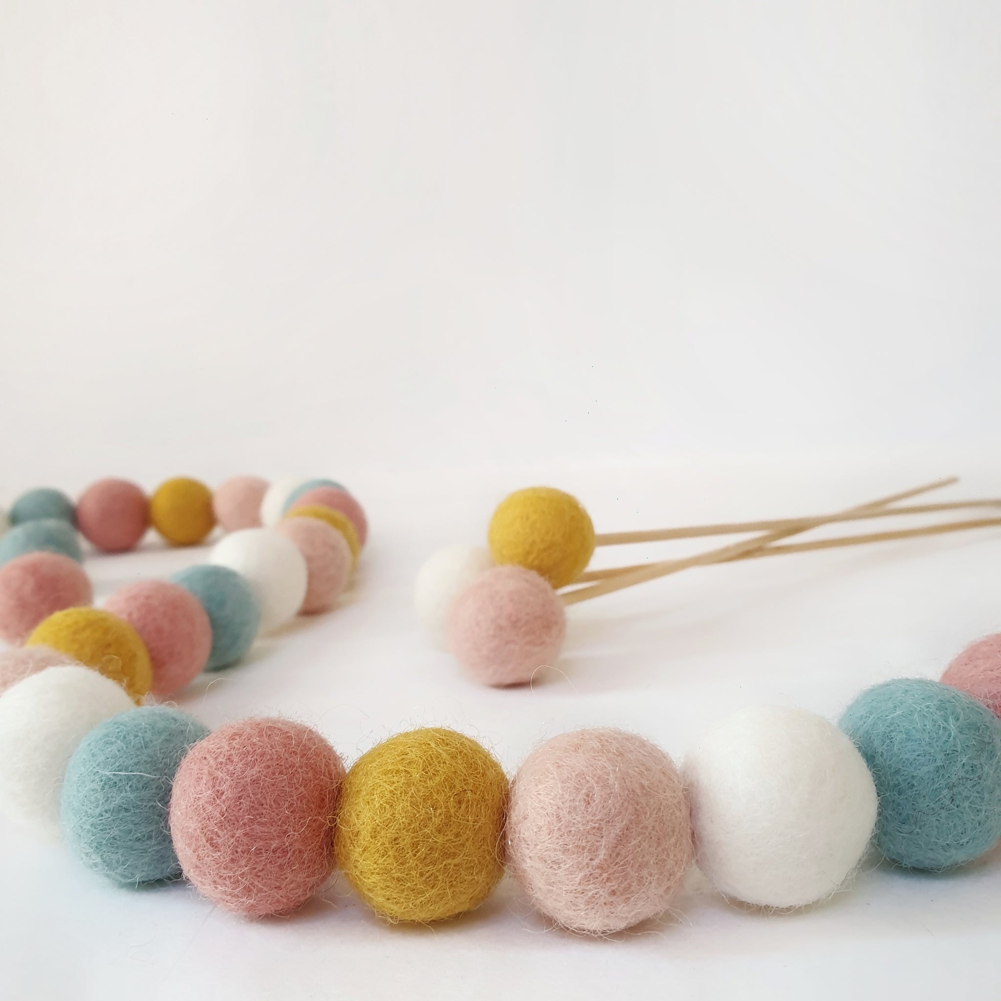 Wool Felt Beads-Felt Pom Poms-Felt Crafting Beads-Felt Balls-Felt  Garland-DIY Garland-Baby Shower Décor-Nursery Décor-Felted Beads-Crafting  (50pcs/2cm) 
